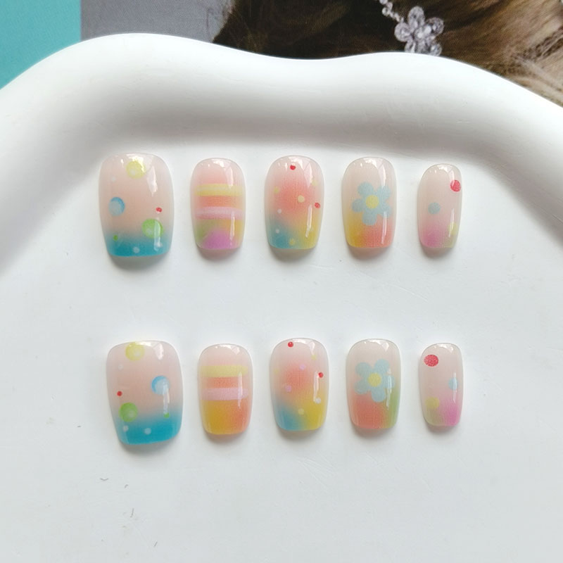 Nail Art Rainbow - 10 Pezzi di Unghie Finte Arcobaleno