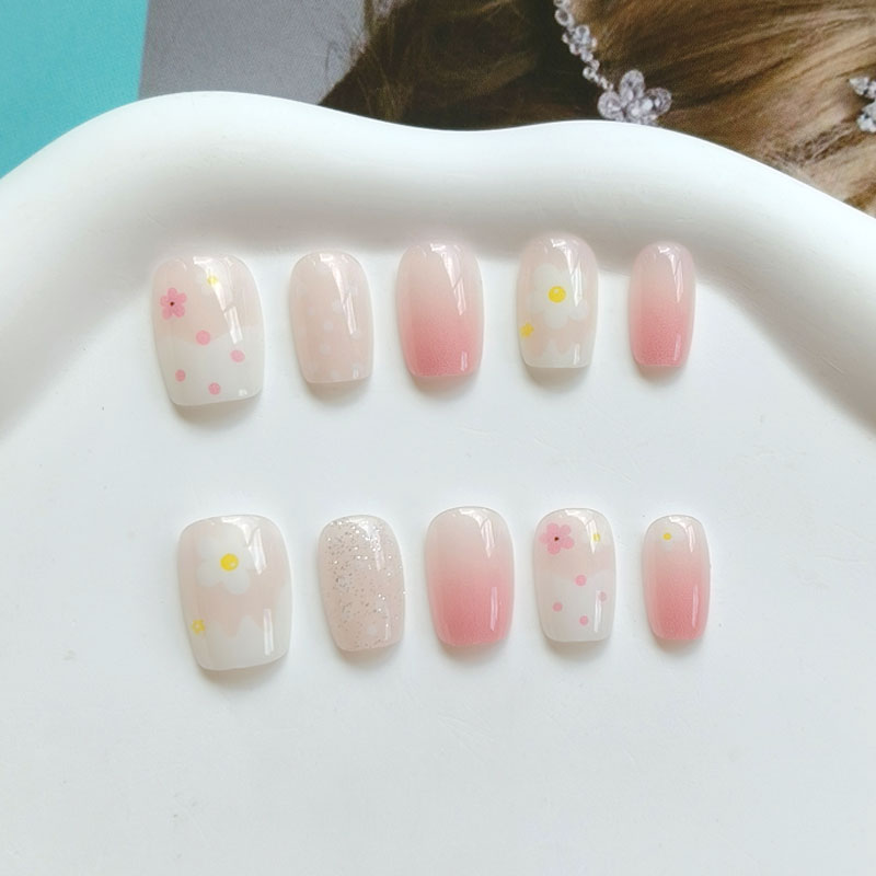 10 Pezzi di Unghie Finte Arcob - Nail Art Rainbow recensione e prezzo